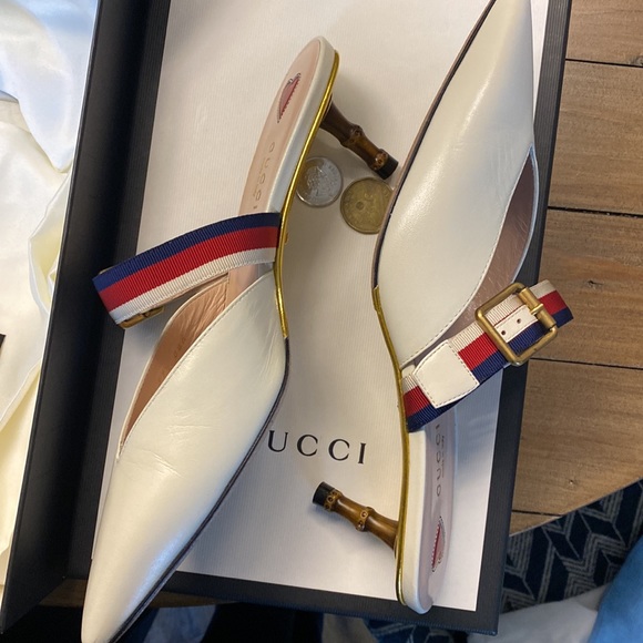 Authentic Gucci Leather Kitten bamboo heel, Strap White Blue Red size 37 1/2. - Picture 4 of 8